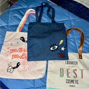 Tote bags
